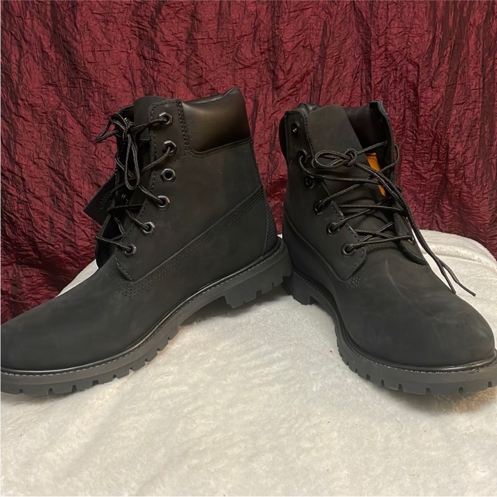 Boys Black Lace-Up Boots like new